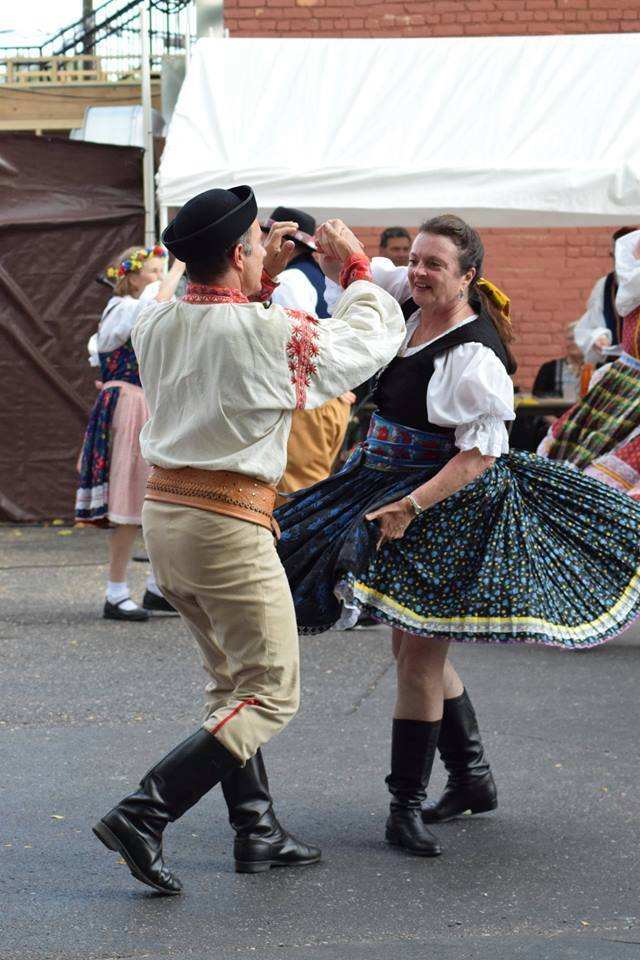 Slide Show – St Paul Czech and Slovak Folk Dancers